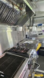 1988 P30 All-purpose Food Truck Diamond Plated Aluminum Flooring Florida Gas Engine for Sale