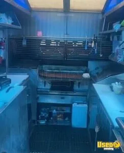 1988 P30 All-purpose Food Truck Exterior Customer Counter California Gas Engine for Sale
