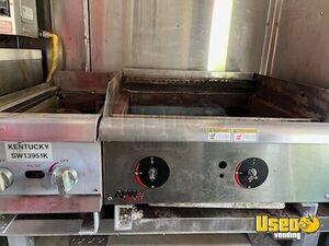 1988 P30 All-purpose Food Truck Fryer Virginia Diesel Engine for Sale