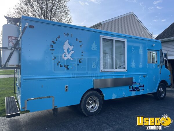 1988 P30 All-purpose Food Truck Ohio Gas Engine for Sale
