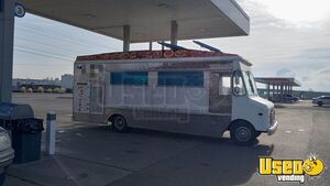 1988 P30 All-purpose Food Truck Oregon Gas Engine for Sale