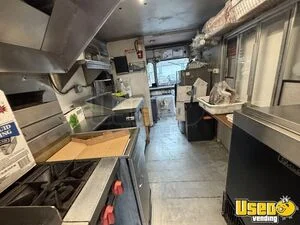 1988 P30 All-purpose Food Truck Propane Tank Massachusetts Gas Engine for Sale