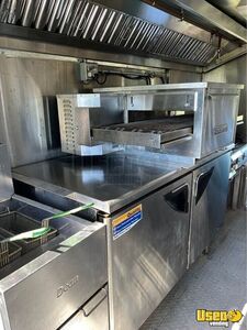 1988 P30 All-purpose Food Truck Stovetop Virginia Diesel Engine for Sale