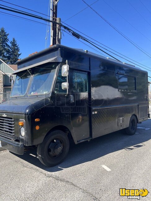 1988 P30 All-purpose Food Truck Washington Gas Engine for Sale