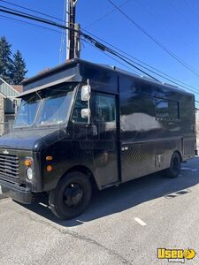 1988 P30 All-purpose Food Truck Washington Gas Engine for Sale