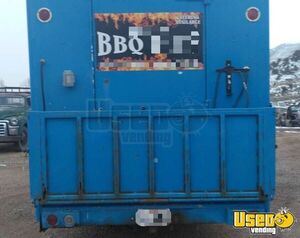 1988 P30 Barbecue Food Truck Barbecue Food Truck Generator Wyoming Gas Engine for Sale