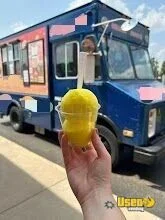 1988 P30 Ice Cream Truck Concession Window Michigan Diesel Engine for Sale