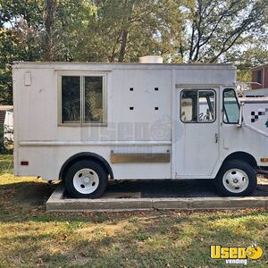 1988 P30 Kitchen Food Truck All-purpose Food Truck Maryland Diesel Engine for Sale