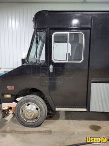 1988 P30 Mobile Coffee Truck Coffee & Beverage Truck 8 South Dakota Gas Engine for Sale