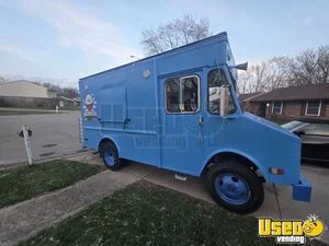 Turnkey - Chevrolet P30 Shaved Ice Truck Snowball Concession Unit for Sale in Ohio!