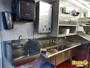 1988 P30 Step Van Kitchen Food Truck All-purpose Food Truck Deep Freezer Colorado Gas Engine for Sale