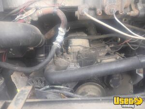 1988 P35 Barbecue Food Truck Triple Sink Nebraska Diesel Engine for Sale