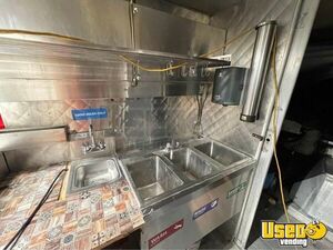 1988 P35 Kitchen Food Truck All-purpose Food Truck Fryer New York Gas Engine for Sale