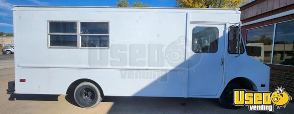 1988 Side Step All-purpose Food Truck Kansas Gas Engine for Sale