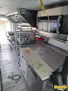 1988 Step Van Kitchen Food Truck All-purpose Food Truck Upright Freezer Florida Gas Engine for Sale