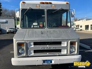 1988 Value Step Van P2500 Coffee & Beverage Truck Cabinets Connecticut Diesel Engine for Sale