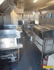 1988 Value Van P3900 Barbecue Food Truck Insulated Walls Tennessee Gas Engine for Sale