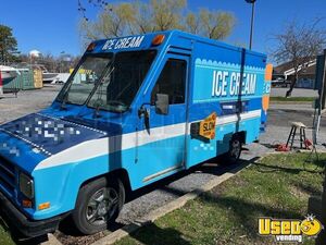 1989 Aeromate Ice Cream Truck Ice Cream Truck Hand-washing Sink Maryland Gas Engine for Sale