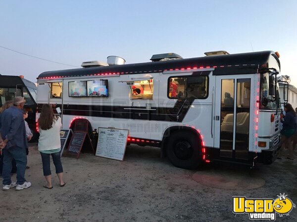 1989 Bluebird All-purpose Food Truck Air Conditioning New Jersey Diesel Engine for Sale