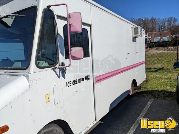 1989 Chevrolet Ice Cream Truck Ice Cream Truck Tennessee Gas Engine for Sale