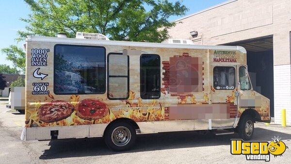 1989 Chevrolet P30 Pizza Food Truck Illinois Gas Engine for Sale