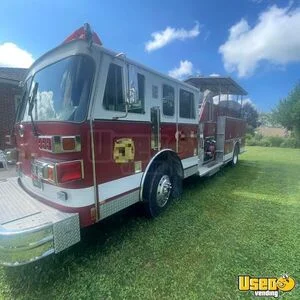 Well Equipped 30' Wood-Fired Pizza Food Truck Mobile Food Unit for Sale in Ohio!