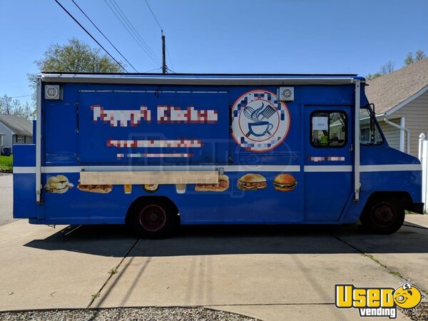 1989 E-350 Kitchen Food Truck All-purpose Food Truck New Jersey Gas Engine for Sale