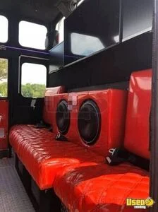 1989 Fire Engine Party / Gaming Truck Party / Gaming Trailer Electrical Outlets New Jersey Diesel Engine for Sale