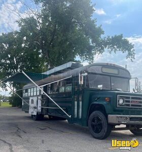 GMC Used Bus Food Truck with Bathroom / Used Bustaurant Kitchen on Wheels for Sale in Manitoba!