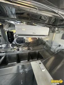 1989 Food Truck All-purpose Food Truck Electrical Outlets Florida Gas Engine for Sale