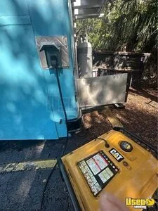 1989 Food Truck All-purpose Food Truck Stainless Steel Wall Covers Florida Gas Engine for Sale