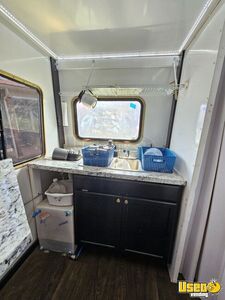1989 G30 Coffee & Beverage Truck Bathroom Tennessee Gas Engine for Sale