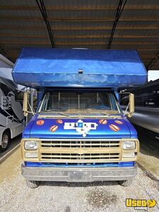 1989 G30 Coffee & Beverage Truck Concession Window Tennessee Gas Engine for Sale