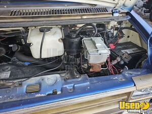 1989 G30 Coffee & Beverage Truck Hand-washing Sink Tennessee Gas Engine for Sale