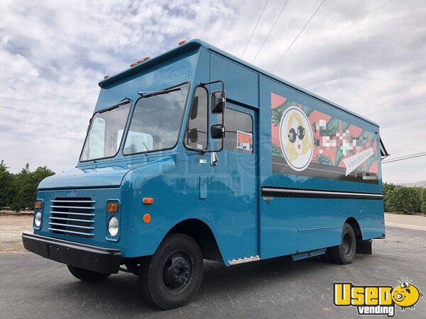 1989 Grumman Olsen Step Van Mobile Boutique California Gas Engine for Sale