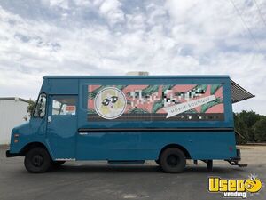 1989 Grumman Olsen Step Van Mobile Boutique Truck Concession Window California Gas Engine for Sale