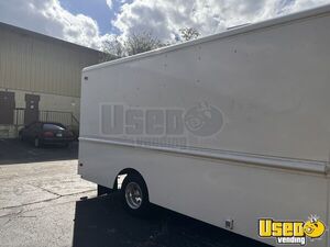 1989 Grumman Olson Step Van Mobile Boutique Truck Mobile Boutique 6 Florida Diesel Engine for Sale