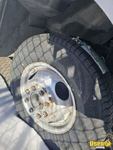 1989 P- Series All-purpose Food Truck Interior Lighting New Jersey Gas Engine for Sale