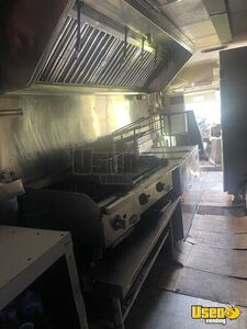 1989 P Series Van All-purpose Food Truck Diamond Plated Aluminum Flooring Alabama Gas Engine for Sale