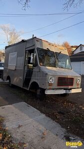 1989 P30 All-purpose Food Truck Connecticut Gas Engine for Sale
