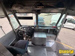 1989 P30 All-purpose Food Truck Exterior Customer Counter Nevada Gas Engine for Sale