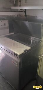 1989 P30 All-purpose Food Truck Flatgrill Manitoba Gas Engine for Sale