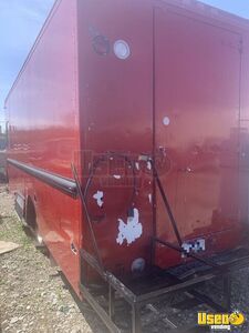 1989 P30 All-purpose Food Truck Floor Drains Indiana Gas Engine for Sale