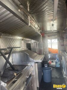 1989 P30 All-purpose Food Truck Floor Drains New Jersey Gas Engine for Sale