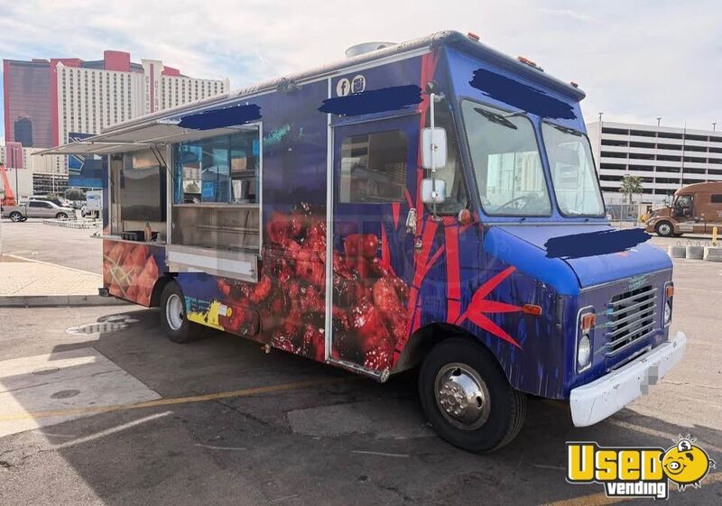 1989 P30 All-purpose Food Truck Nevada Gas Engine for Sale