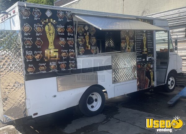 1989 P30 All-purpose Food Truck New Jersey Gas Engine for Sale