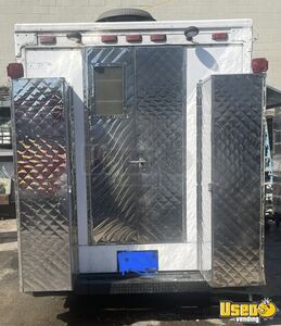 1989 P30 All-purpose Food Truck Stainless Steel Wall Covers New Jersey Gas Engine for Sale