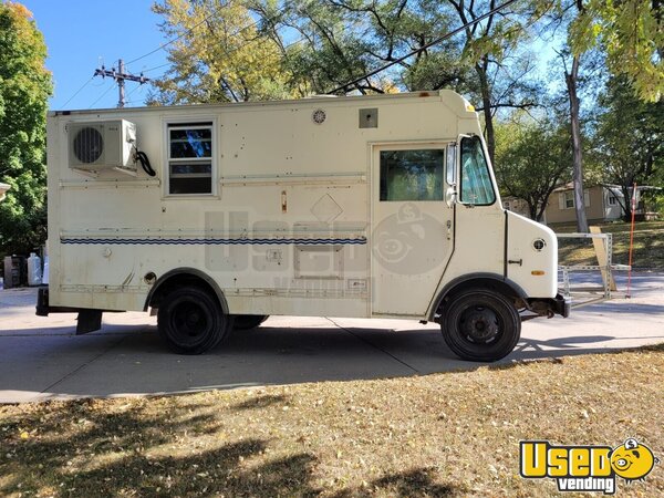 1989 P30 Food Truck All-purpose Food Truck Nebraska Gas Engine for Sale