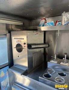 1989 P30 Ice Cream Truck Diamond Plated Aluminum Flooring Florida Gas Engine for Sale