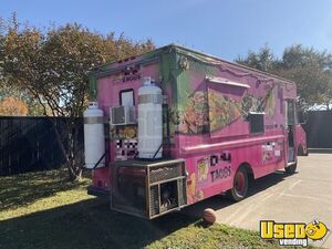 1989 P30 Step Van Taco Food Truck Concession Window Texas Diesel Engine for Sale